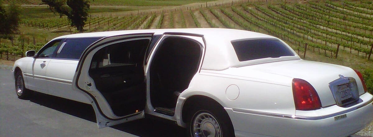 Our Fleet - LI Vineyard Tours