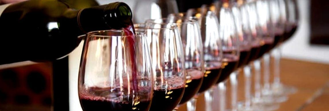 Wine Tasting Long Island - LI Vineyard Tours