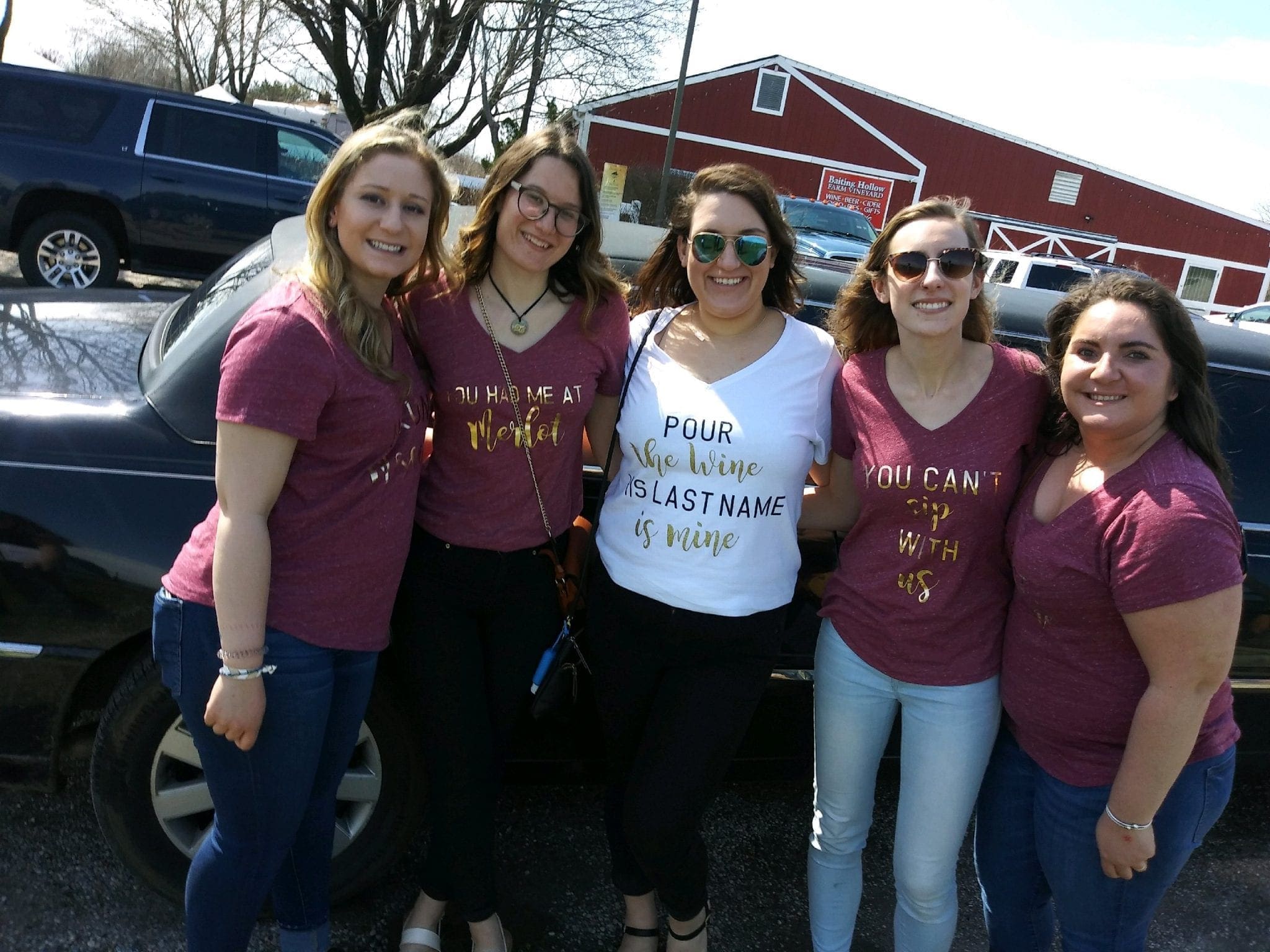 Wine Tasting in the North Fork LI Vineyard Tours® 